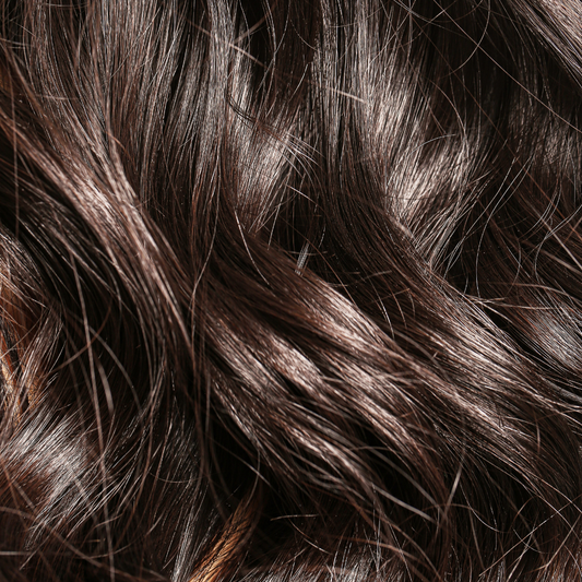 How to Style Wavy Hair Without Heat